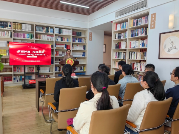 读书活动现场.jpg
